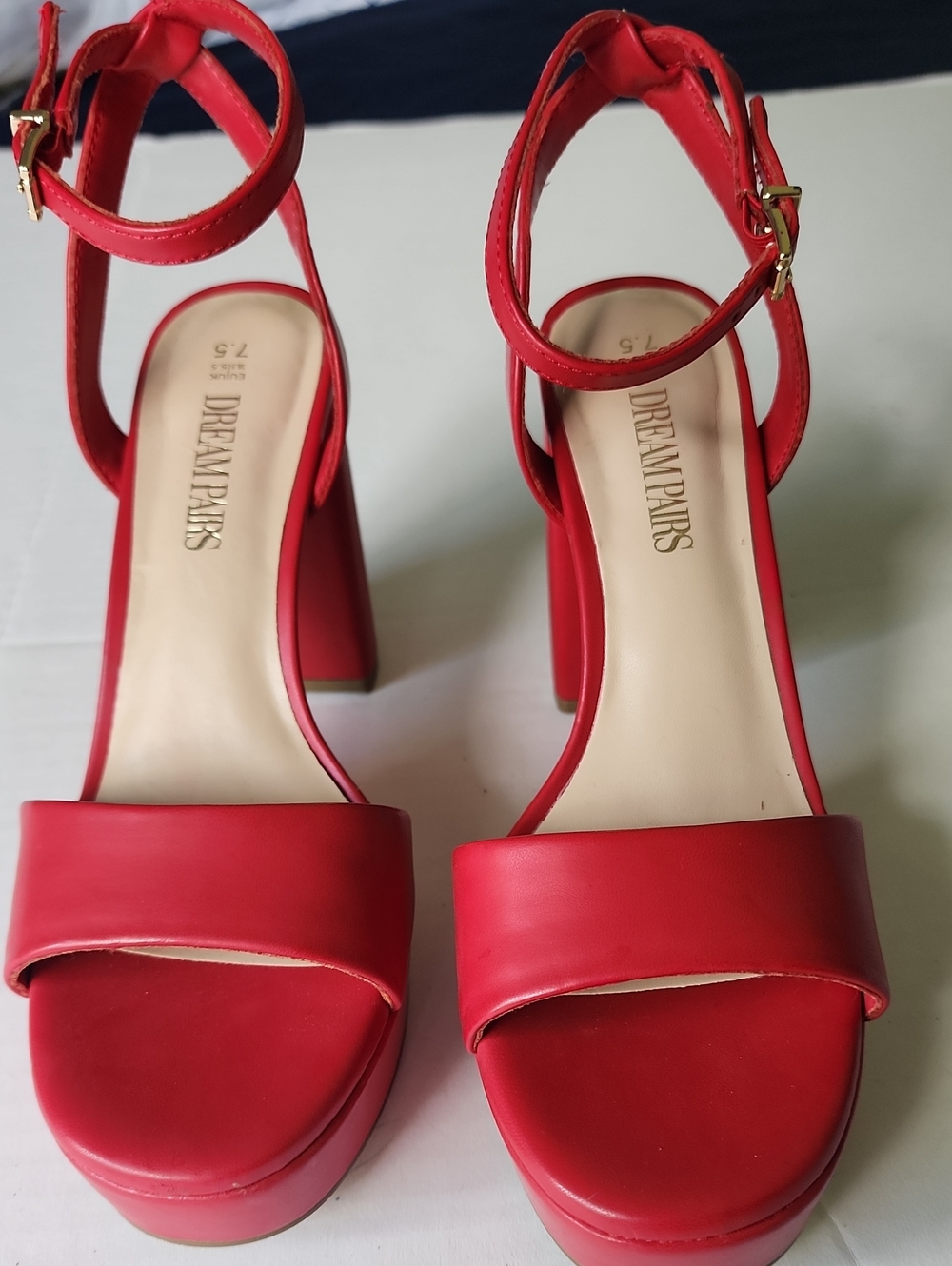 Dream Pairs Red Block Chunky Heel Ankle-Strap Sandals, Size 7.5